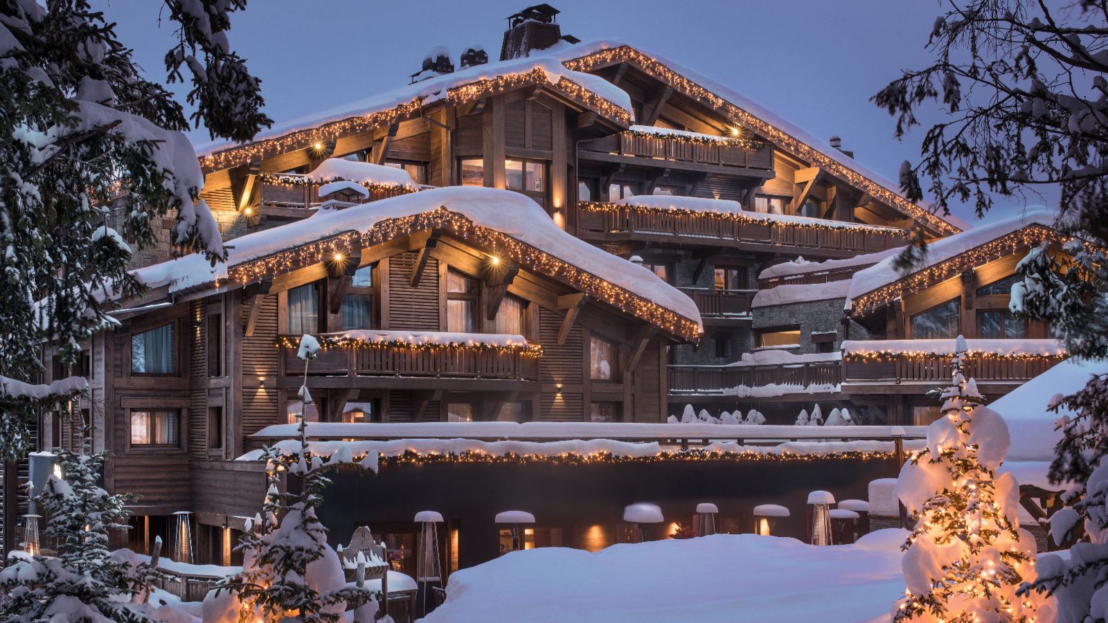 Luxury-ski-FouquetsCourchevel, L'Appartement Les Neiges Hotel.jpg