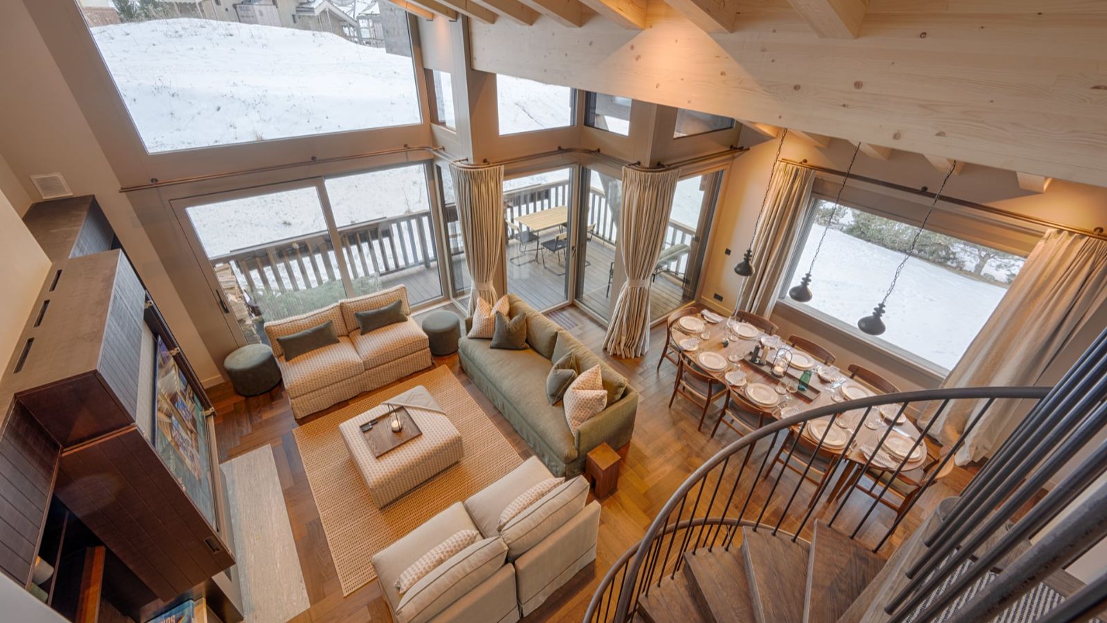 Luxury-ski-chalet- ZermattLyskammLodge-oxford-ski  Lounge (2).jpg