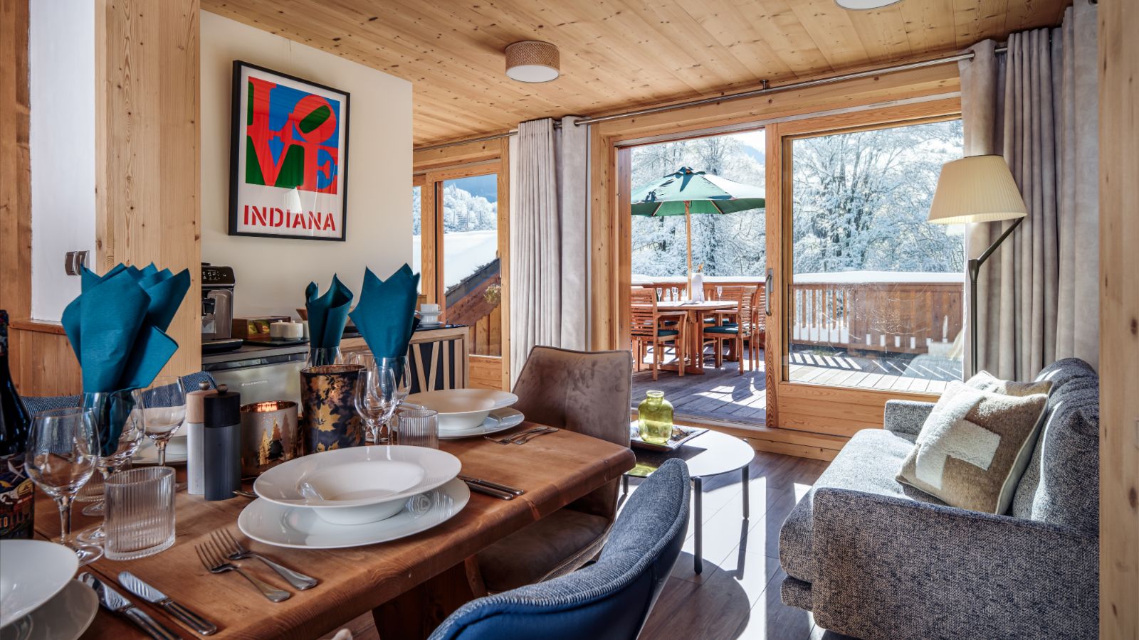 Luxury-ski - Chalet- Chalet Indiana-living_1.jpg