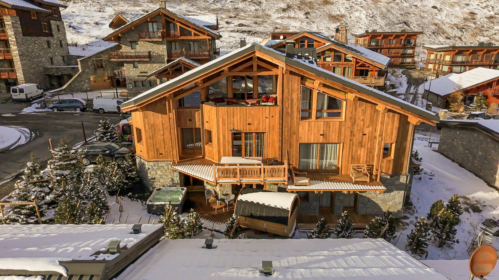 Chalet Sneg