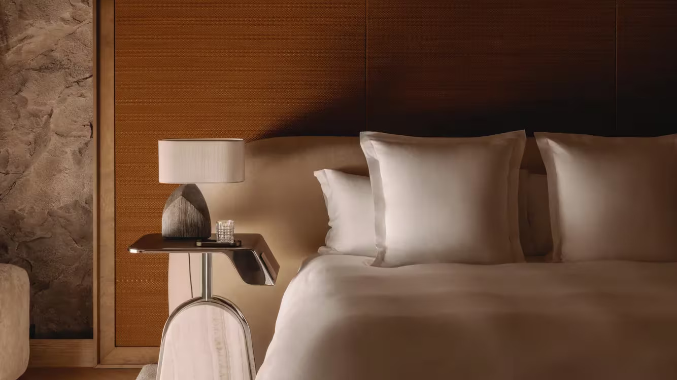 Luxury -Ski- apartment -Saulire two-bedroom house - Oxford Ski - Bedroom (1).jpg