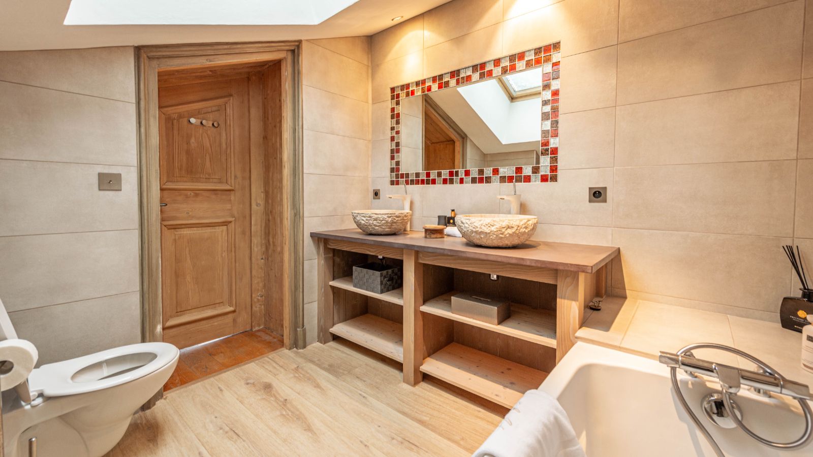 Luxury-Chalet - Courchevel- Chalet Jade- Oxford Ski- Bathroom (2).jpg