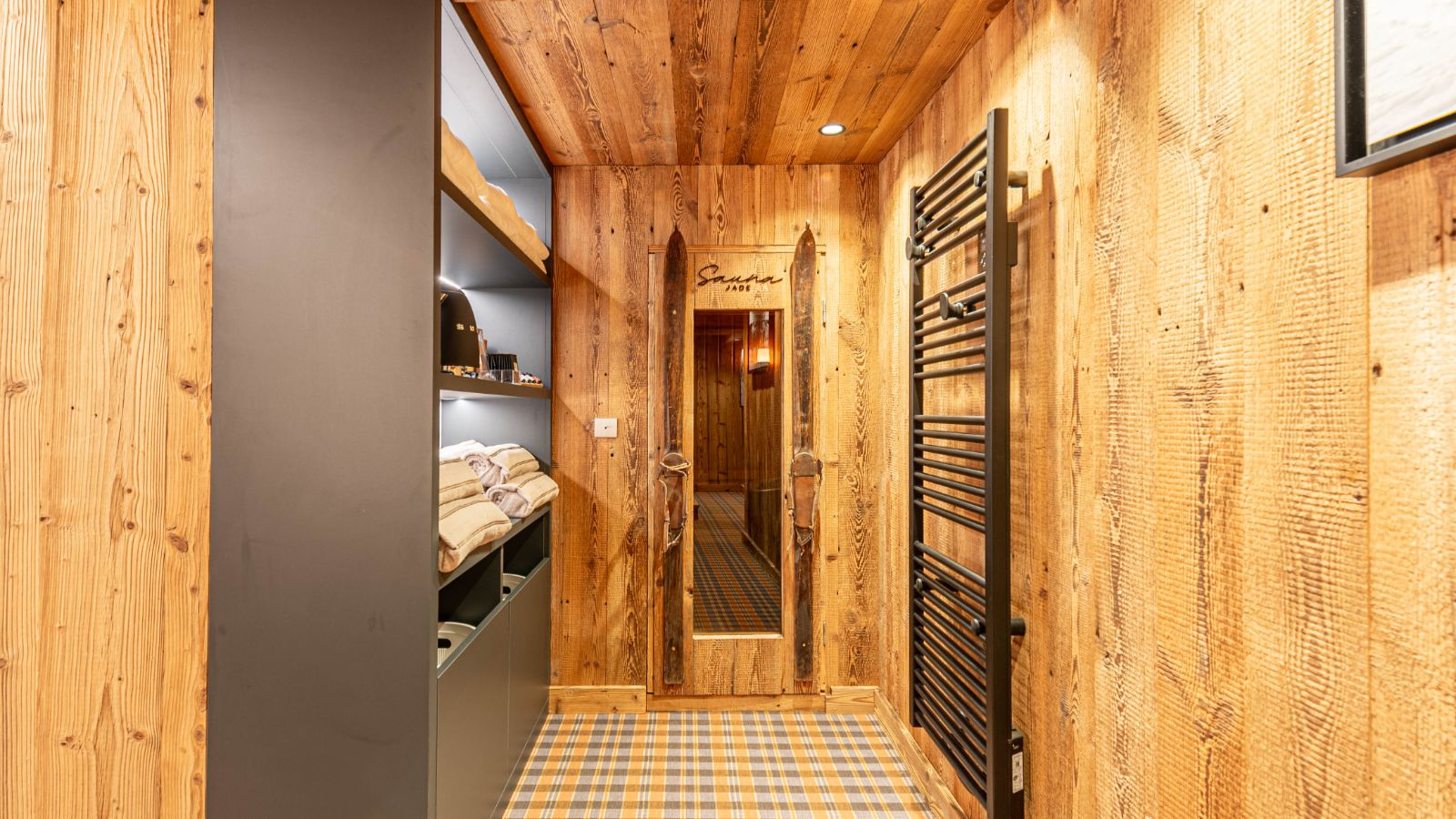 Luxury-Chalet - Courchevel- Chalet Jade- Oxford Ski- Wellness.jpg
