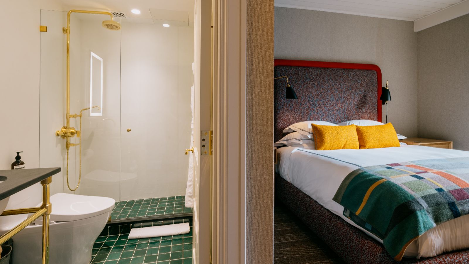 Luxury-Ski-Revelstoke-Revelstoke Lodge - Oxford Ski - Bedroom.jpg