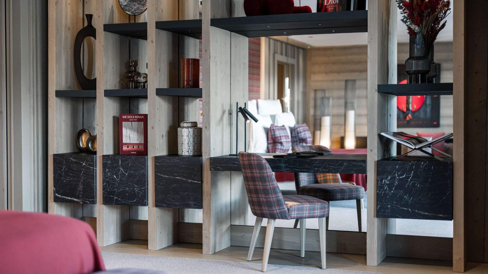 Luxury-Ski-Chalet-Courchevel-1850-K2-Palace-K5-Suite-Oxford-Ski-Dressing-Room-Table.jpg