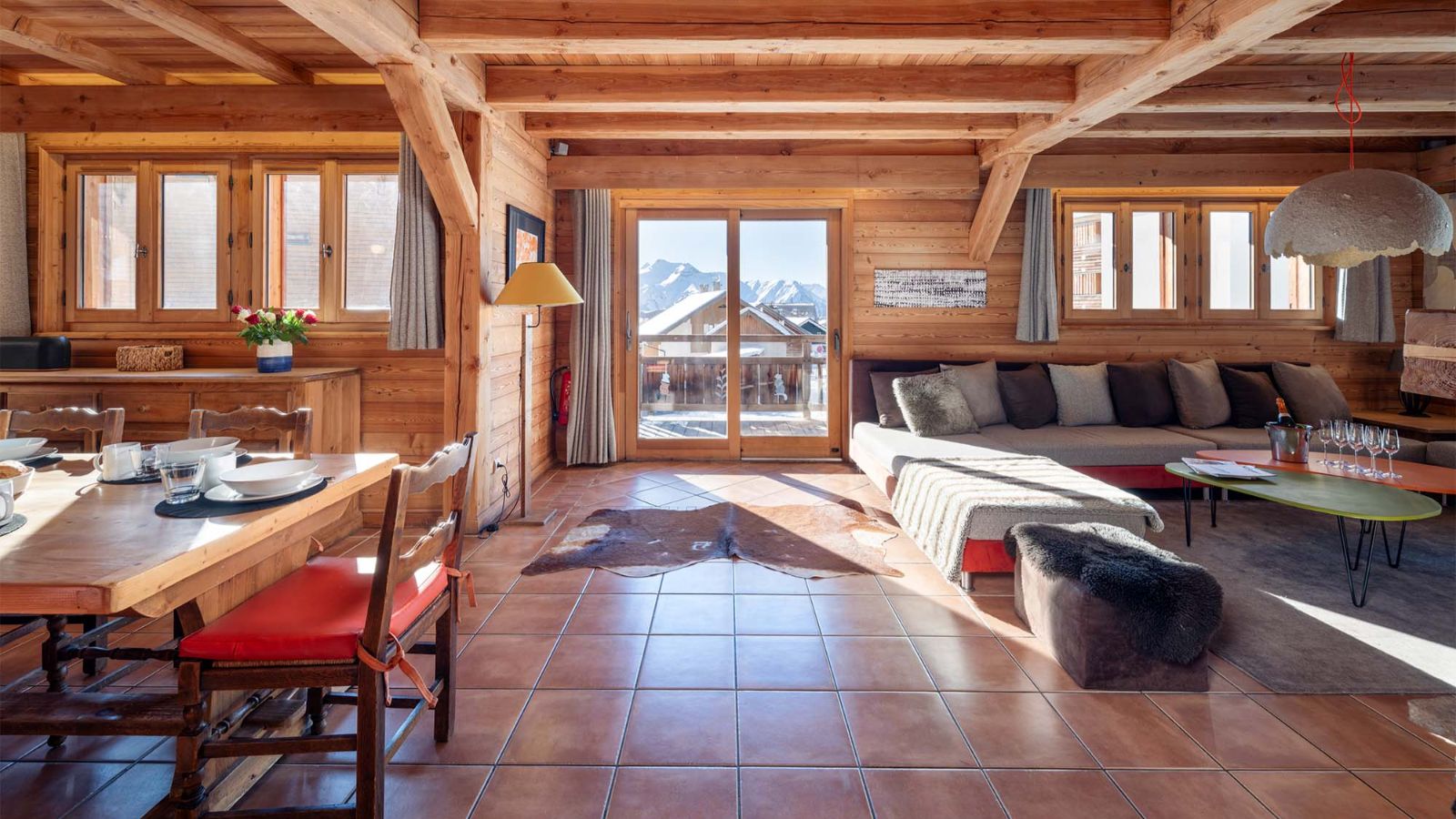 Luxury-Ski- Alped'Huez-ChaletLeManoir-Oxford Ski Company-Living Area.jpg