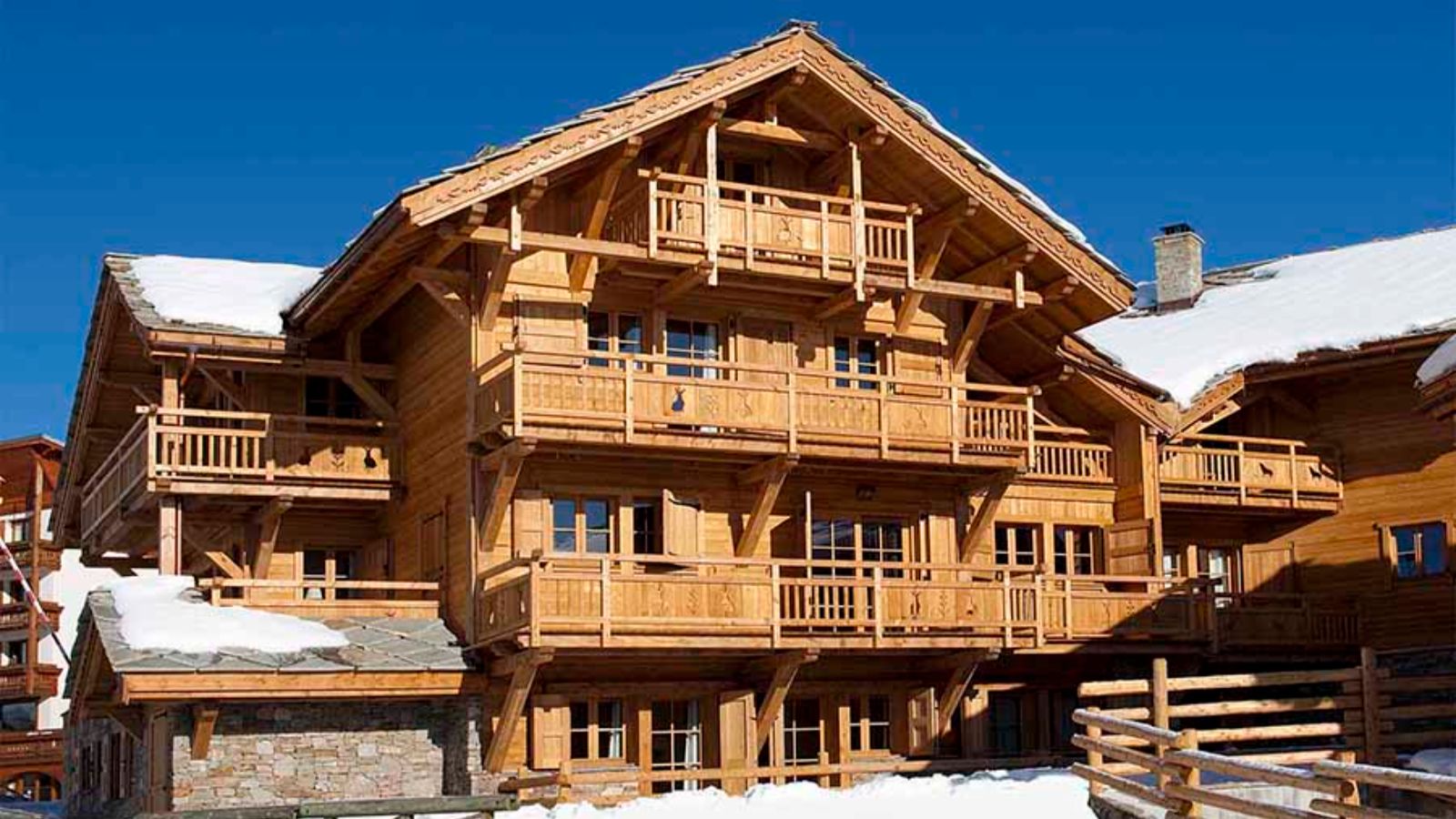 Luxury-Ski-Chalet-Alpe d'Huez-Chalet La Chapelle-Oxford Ski Company- Chalet.jpg