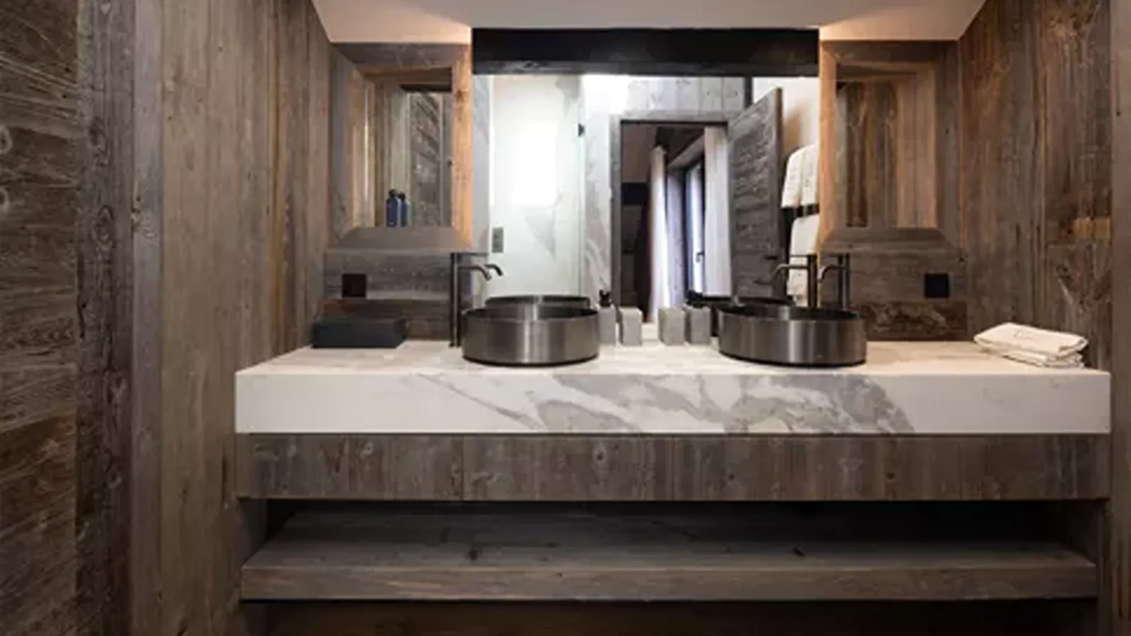 Luxury Chalet- Megeve-Chalet Montana-Oxford Ski Company  Bathroom.jpg