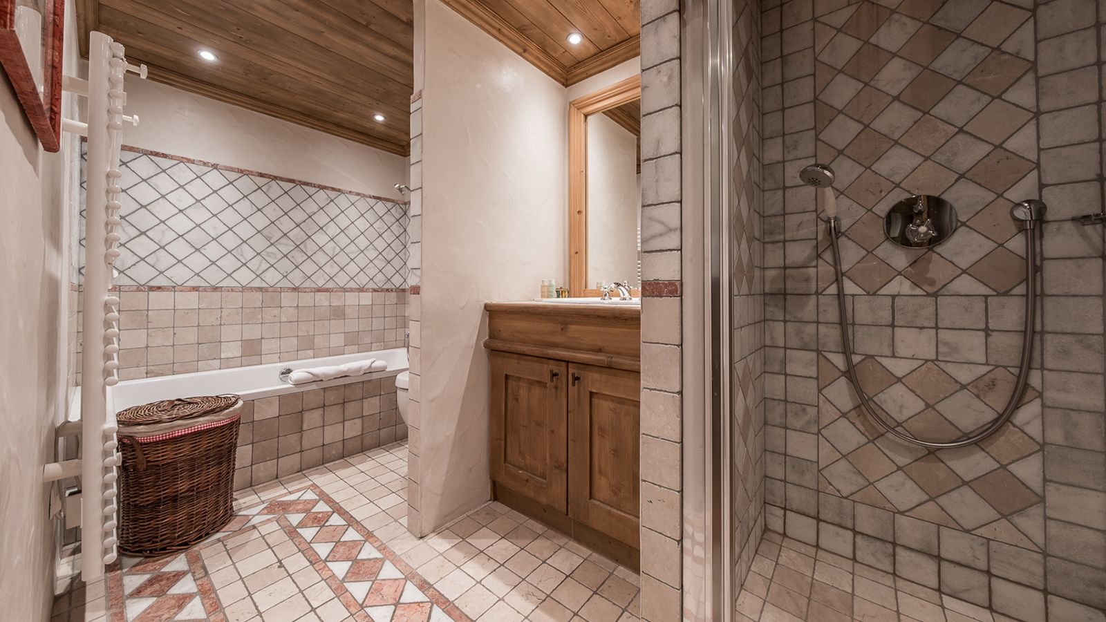 Luxury-Ski-Chalet-Courcheval-Chalet Pistache-Bathroom3.jpg