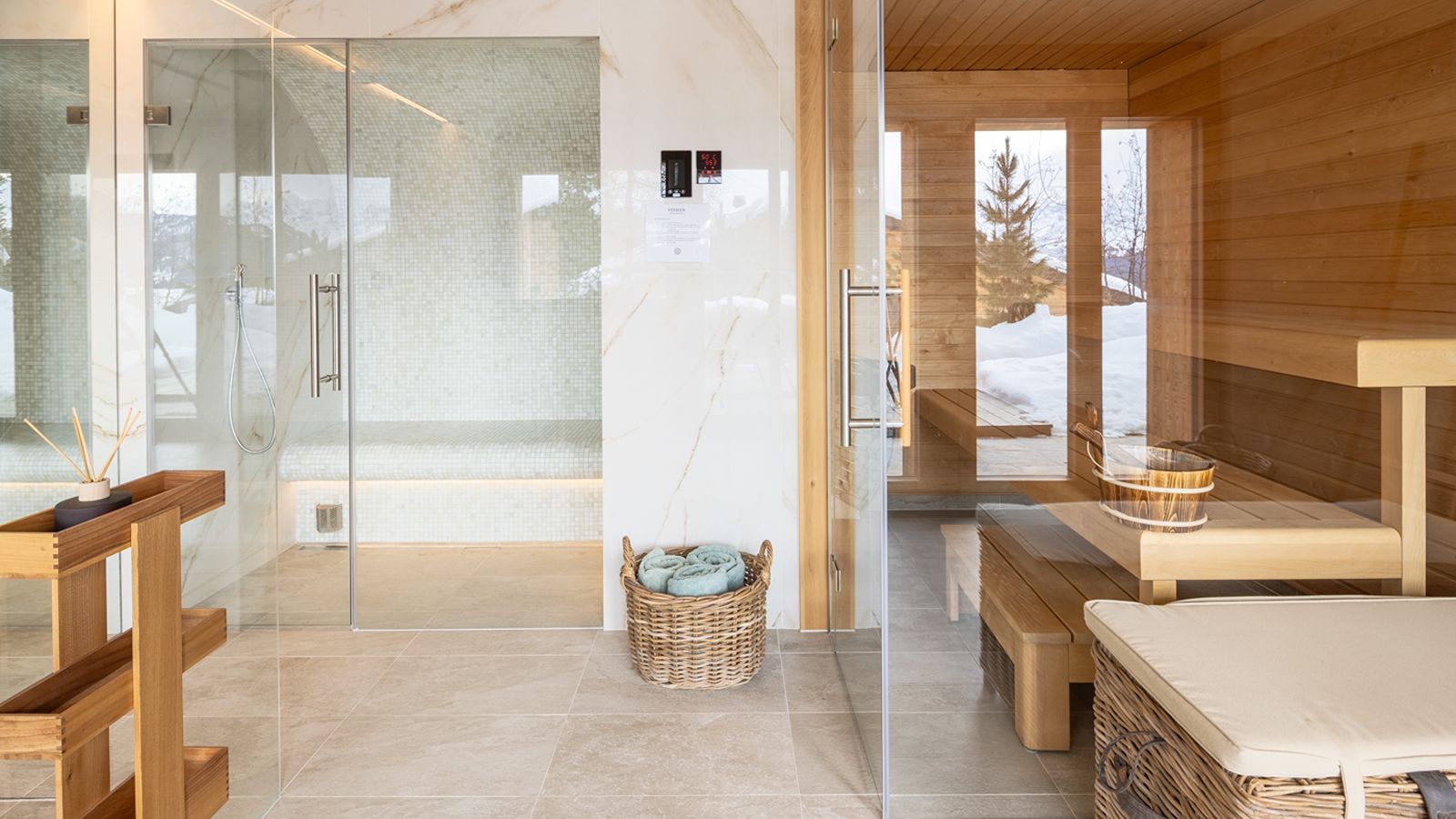 Luxury-Chalet-Verbier-Chalet Les Attelas-OxfordSki-Wellness (2).jpg