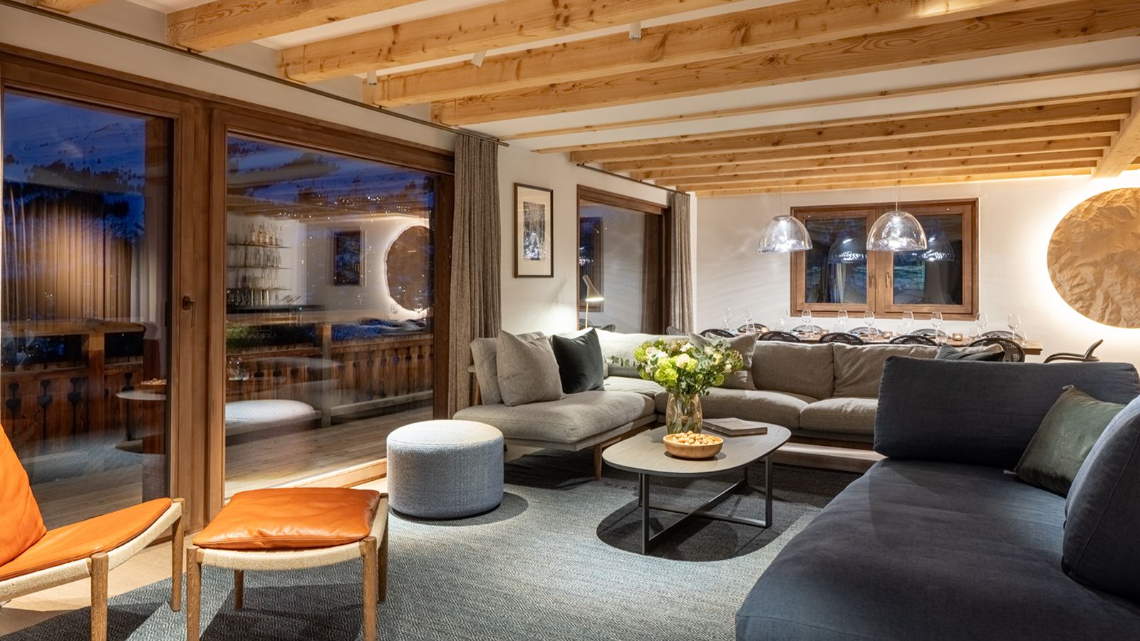 Luxury-Chalet-Verbier-Chalet Les Attelas-OxfordSki-Lounge (3).jpg