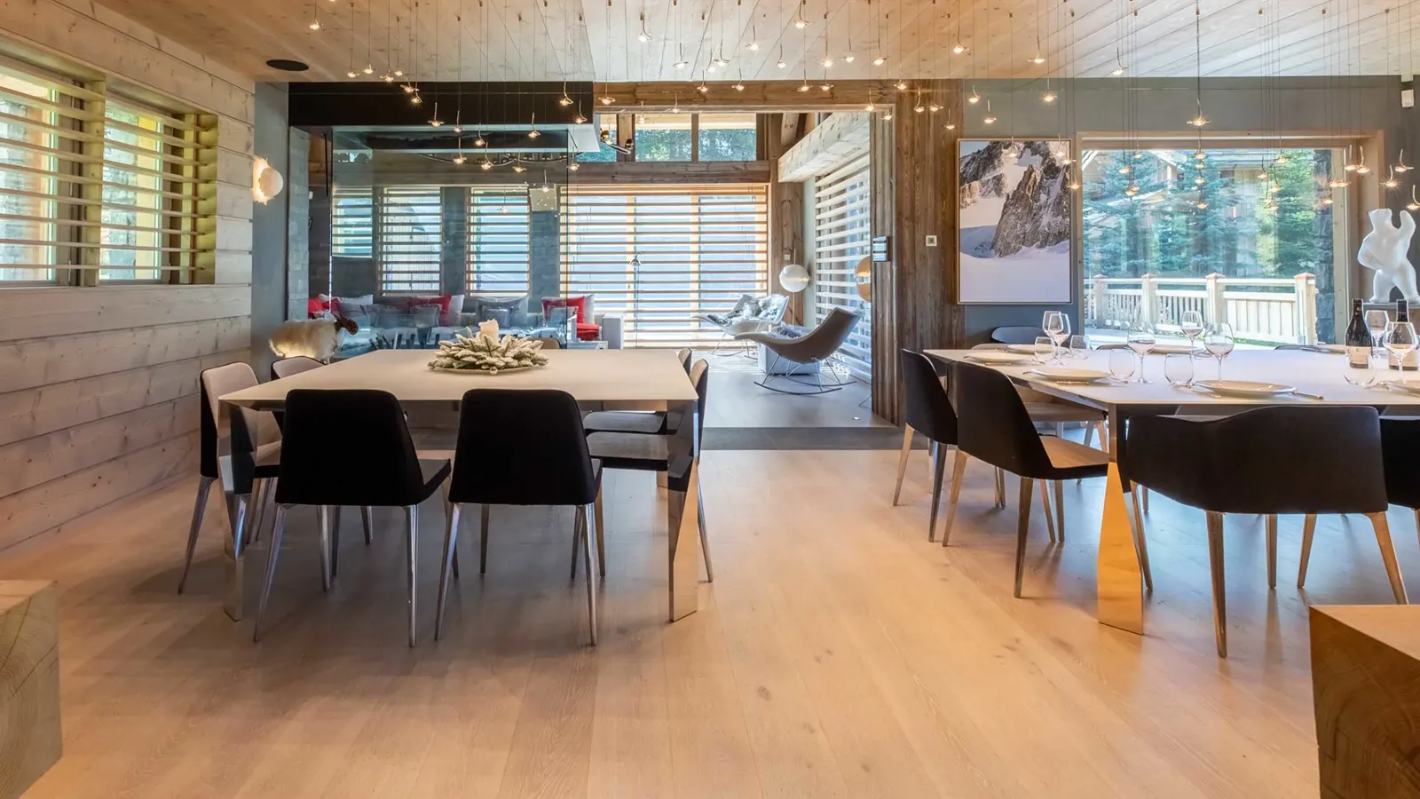 Luxury-Ski-Chalet-Chalet le Nolde-Oxford ski Company-Dining.5.jpg