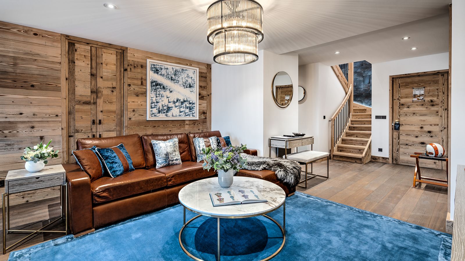 Luxury-Ski-Apartment-Three bedroomApartment La Sivoliere-Oxford Ski- Lounge (3).jpg