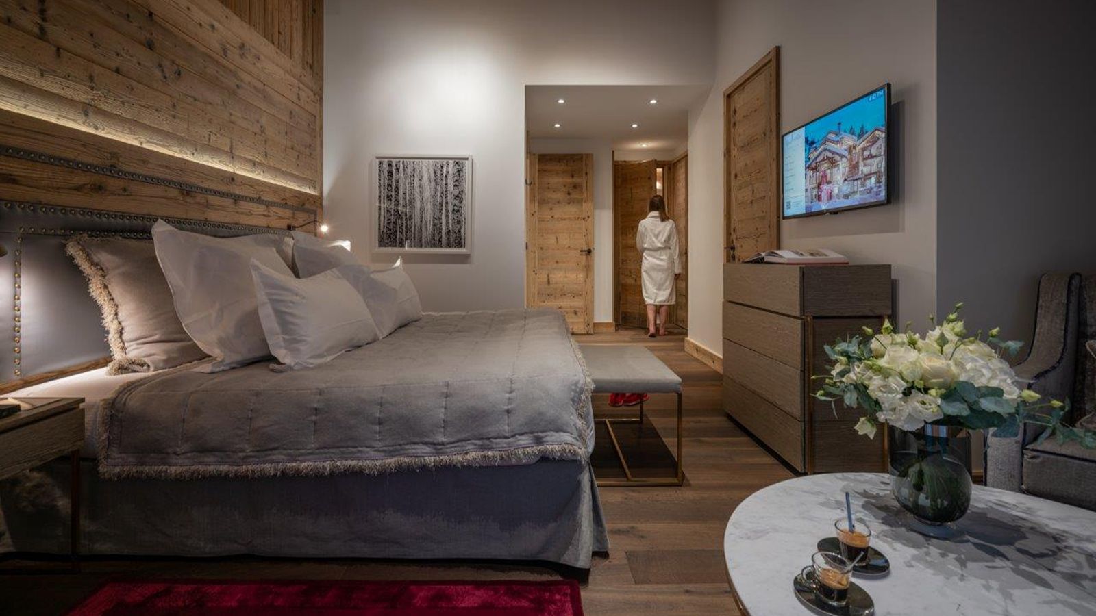 Luxury-Ski-Apartment- La Sivoliere-Oxford Ski-2-bedroom suite.jpg