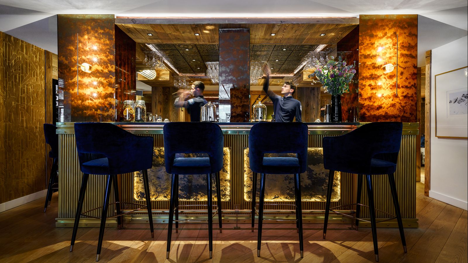 Luxury-Ski-Apartment- La Sivoliere-Oxford SkiBar 2023 (8).jpg