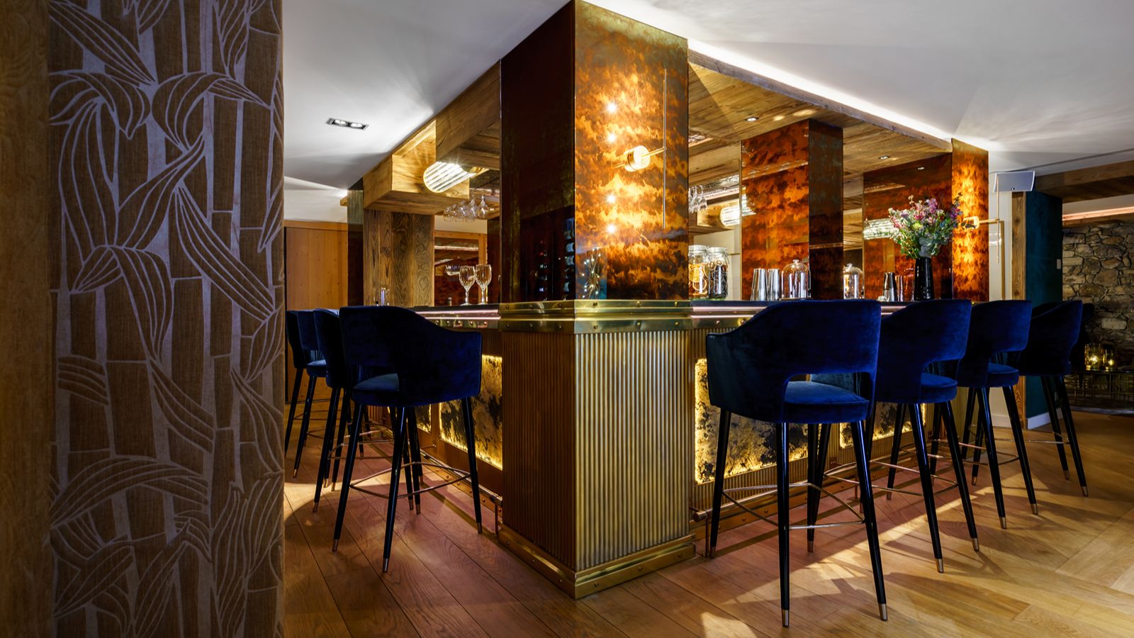 Luxury-Ski-Apartment- La Sivoliere-Oxford SkiBar 2023 (9).jpg