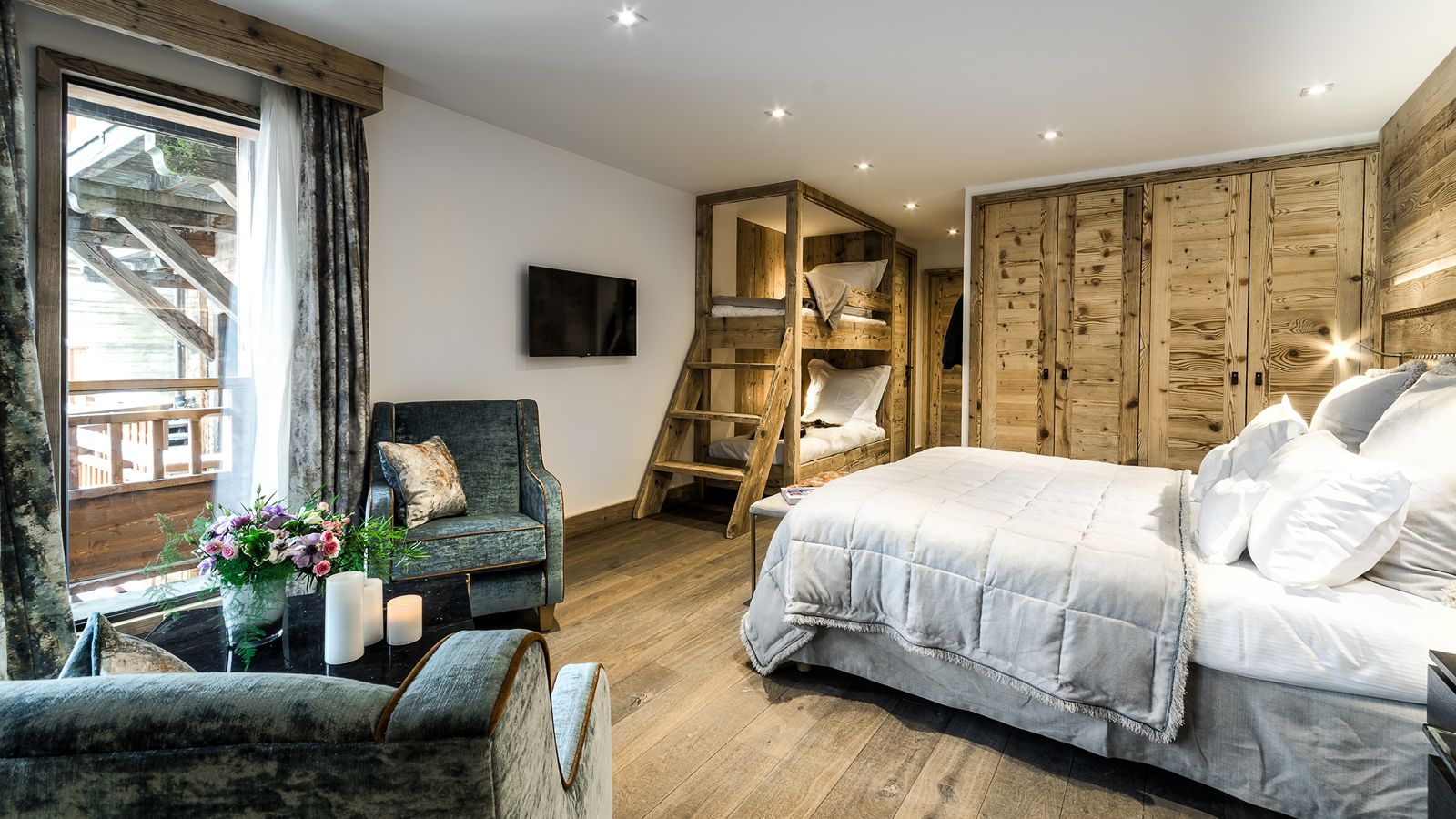 Luxury-Ski-Apartment- La Sivoliere-Oxford Ski-Family Junior Suite (3).jpg