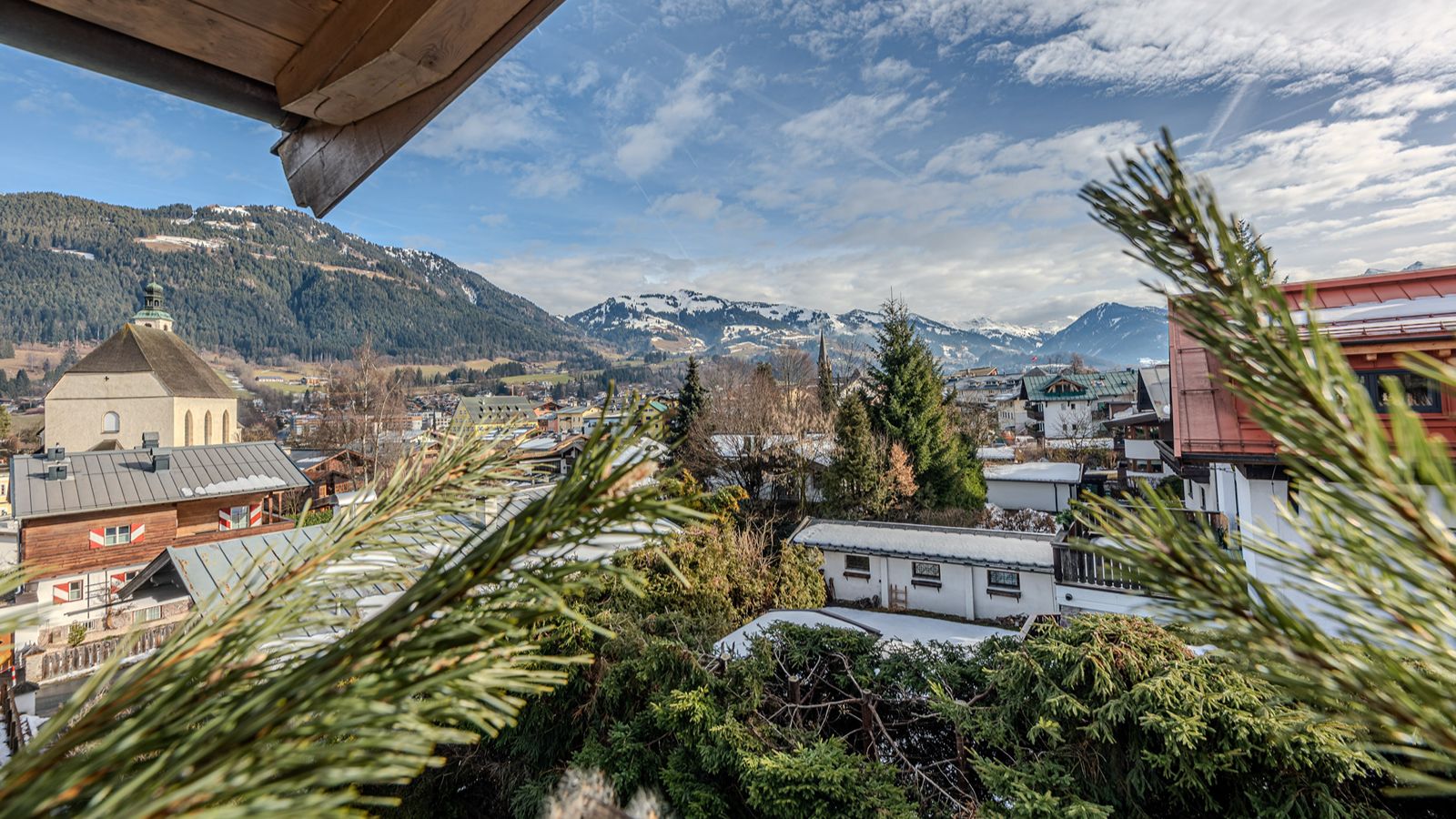 Luxury-Ski-Chalet- Kitzbhel-Apartment Tyrolia - Oxford Ski - View.jpg