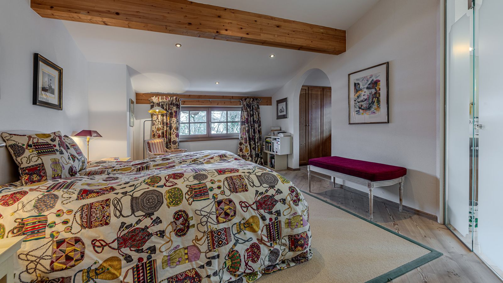 Luxury-Ski-Chalet- Kitzbhel-Apartment Tyrolia -Oxford Ski - Bedroom.jpg