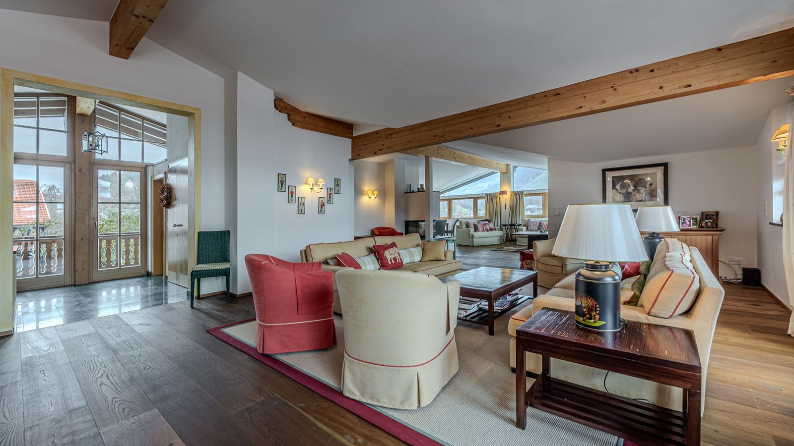 Luxury-Ski-Chalet- Kitzbhel-Apartment Tyrolia Oxford Ski-Lounge.jpg