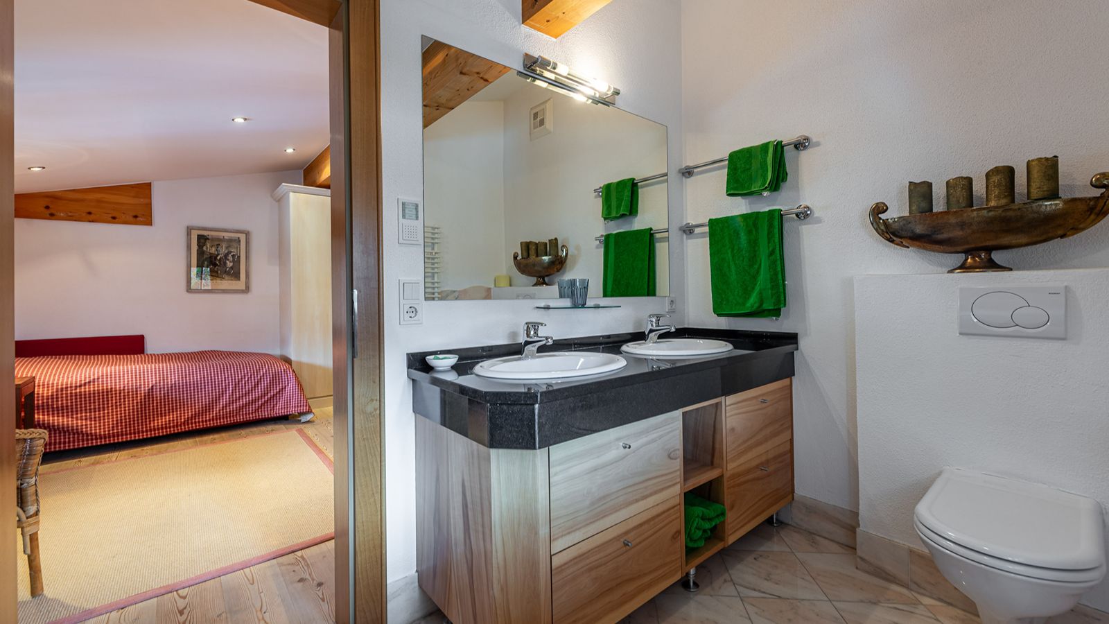 Luxury-Ski-Chalet- Kitzbhel-Apartment Tyrolia-Oxford Ski - Bedroom.jpg