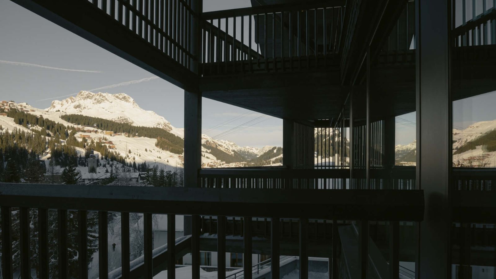 Luxury-Ski-Hotel-Lech-Hotel-Kristberg-Oxford-Ski-View.jpg