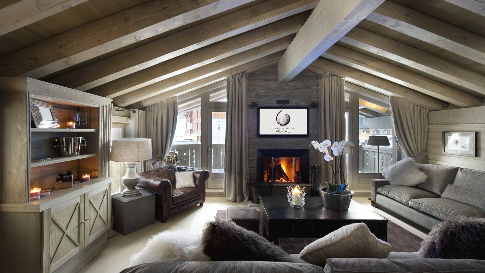 Luxury-Ski-Chalet -Val d′Isere-White Pearl - Oxford Ski Company-Lounge.jpg