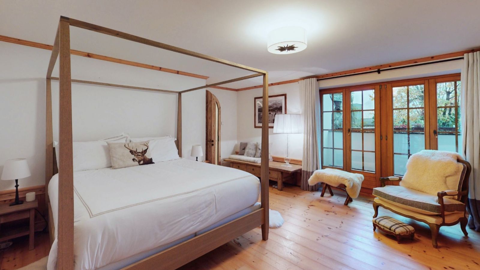 Luxury-Ski-Chalet-St-Moritz-Apartment-Tobias-Oxford-Ski-Bedroom (13).jpg