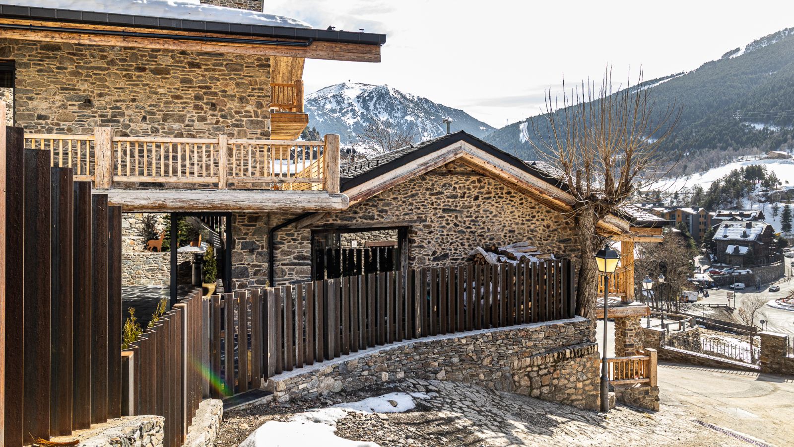 Luxury-Ski-Andorra-Xalet Valira-Oxford-Ski-Company- Outside Chalet  (3).jpg