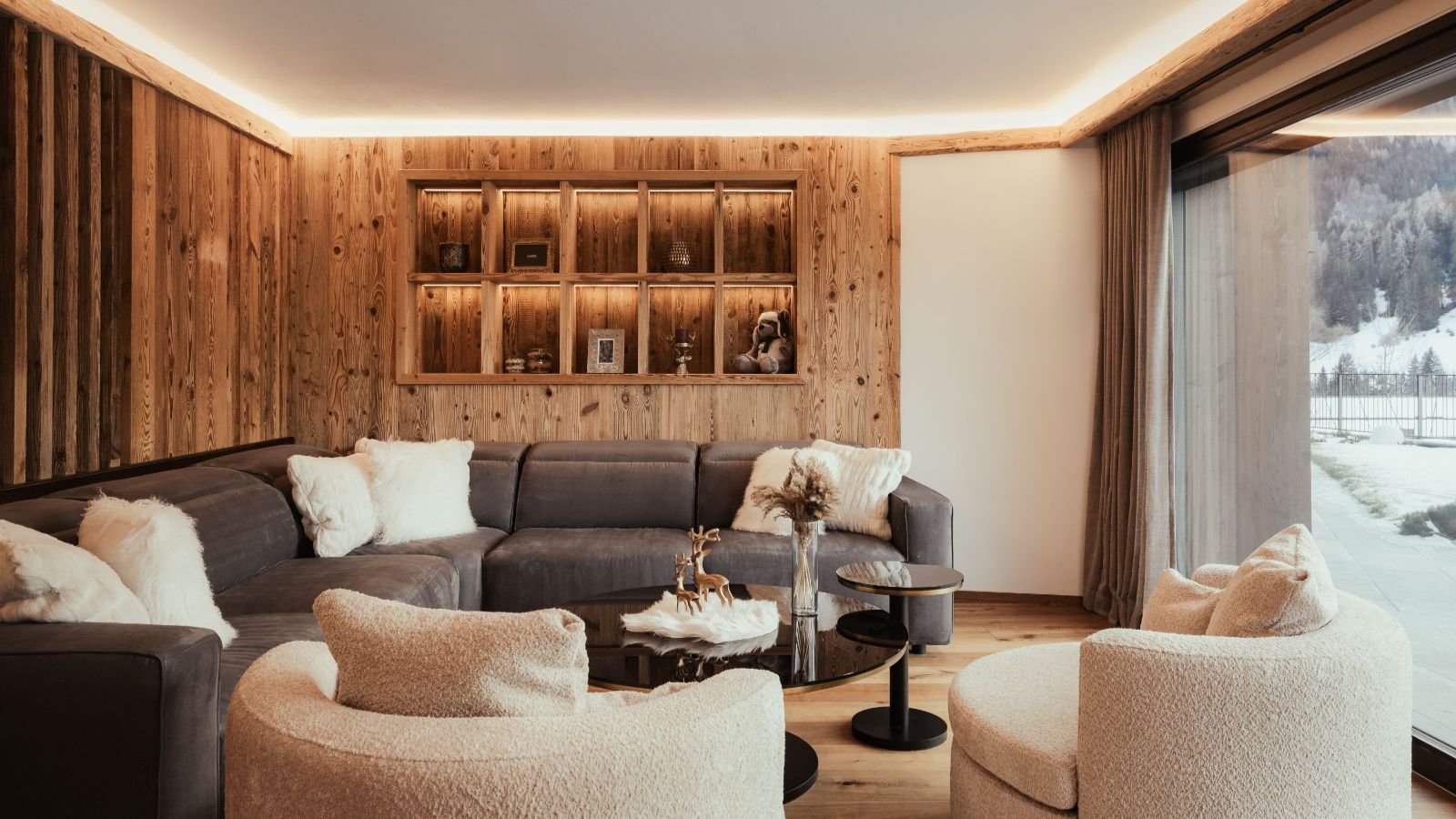 Luxury-Ski-ValGardena-Chalet P-Oxford Ski-living room 2.jpeg