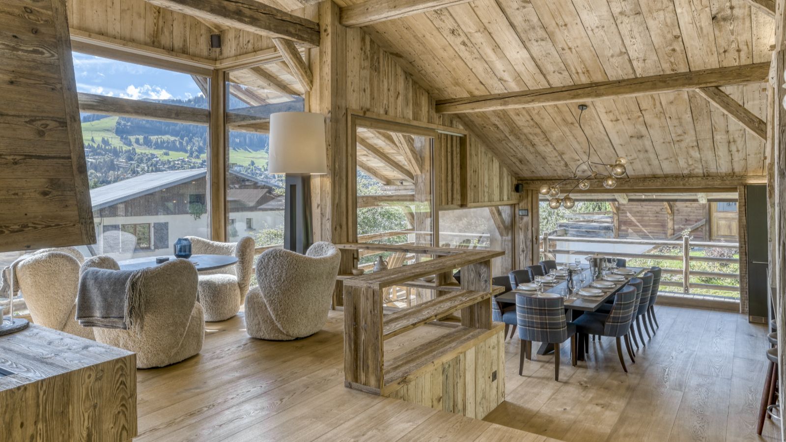 Luxury-Ski-Megève-Chalet Etoile du Nord-Oxford Ski Compnay-Dining.jpg