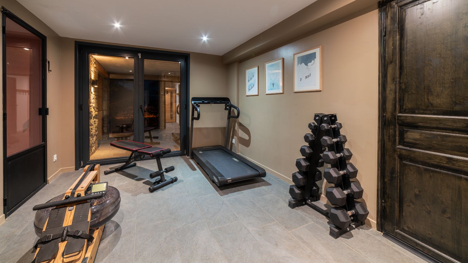Luxury-Ski-Chalet-Chalet-du-Bois-Melay-LaPlagne-Oxford-Ski-Company-Gym.jpg