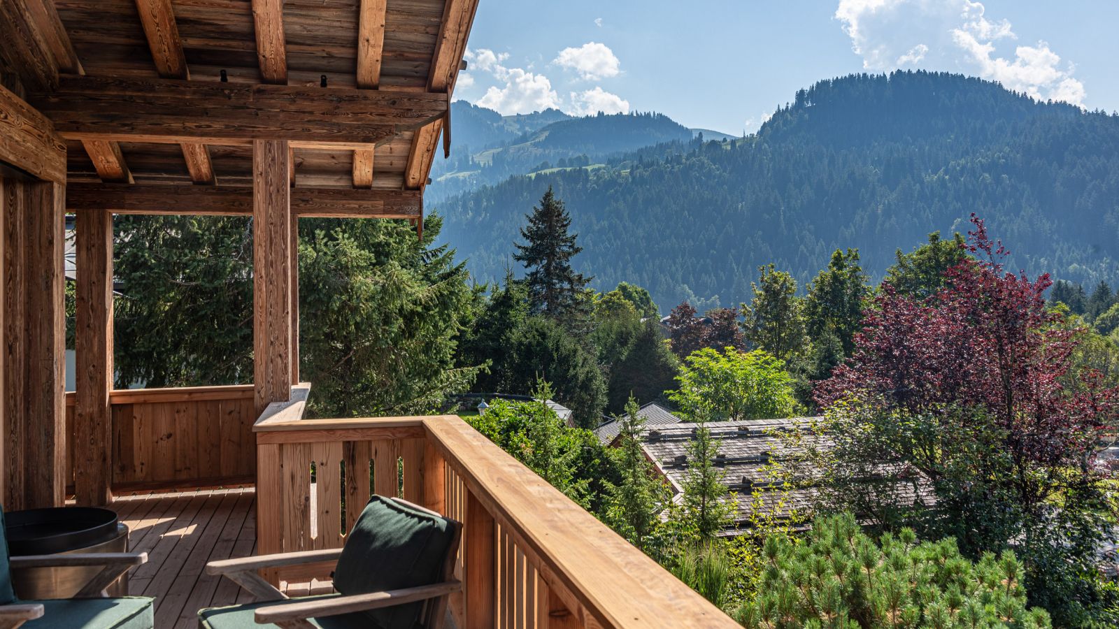 Luxury-Ski-Chalet-Kitzbuhel-Chalet-Schwarzsee-Oxford-Ski-View.jpg