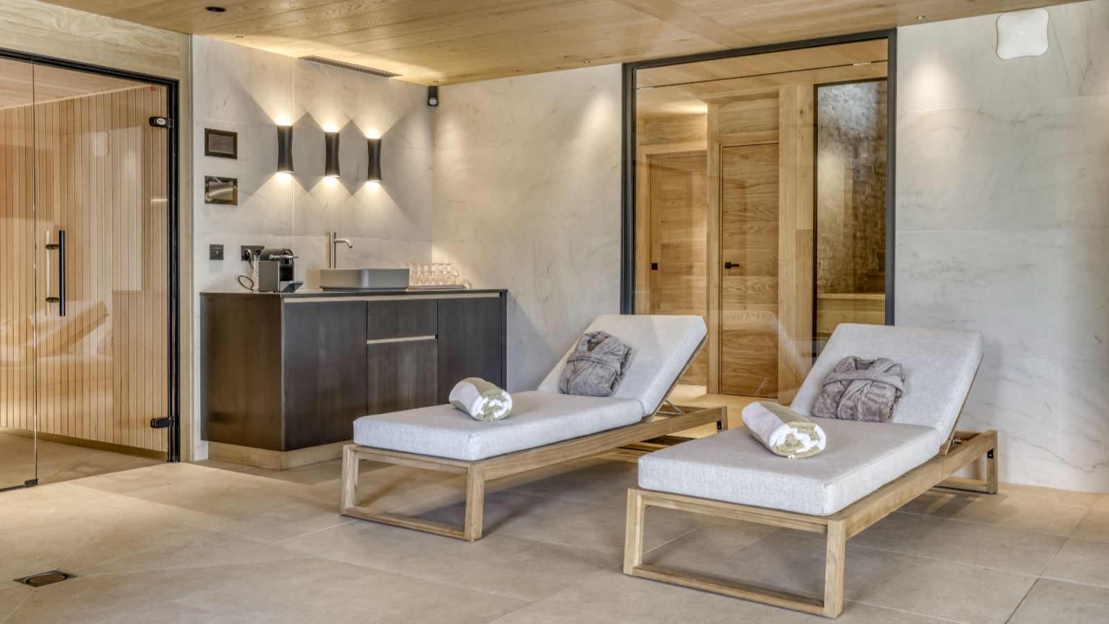 Luxury-Ski-Megeve-Chalet Oliver-Oxford-Ski-Company-Wellness.jpg