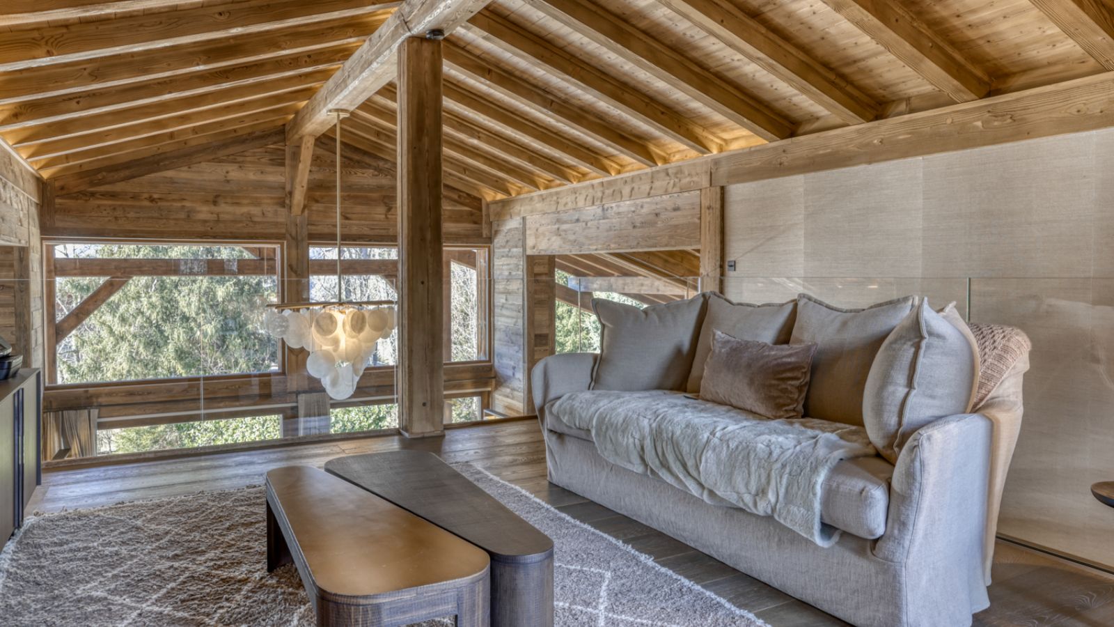 Luxury-Ski-Chalet-Megeve- ChaletL'Échappée-d'Arbois-Oxford-Ski-Company-Seating (4).jpg