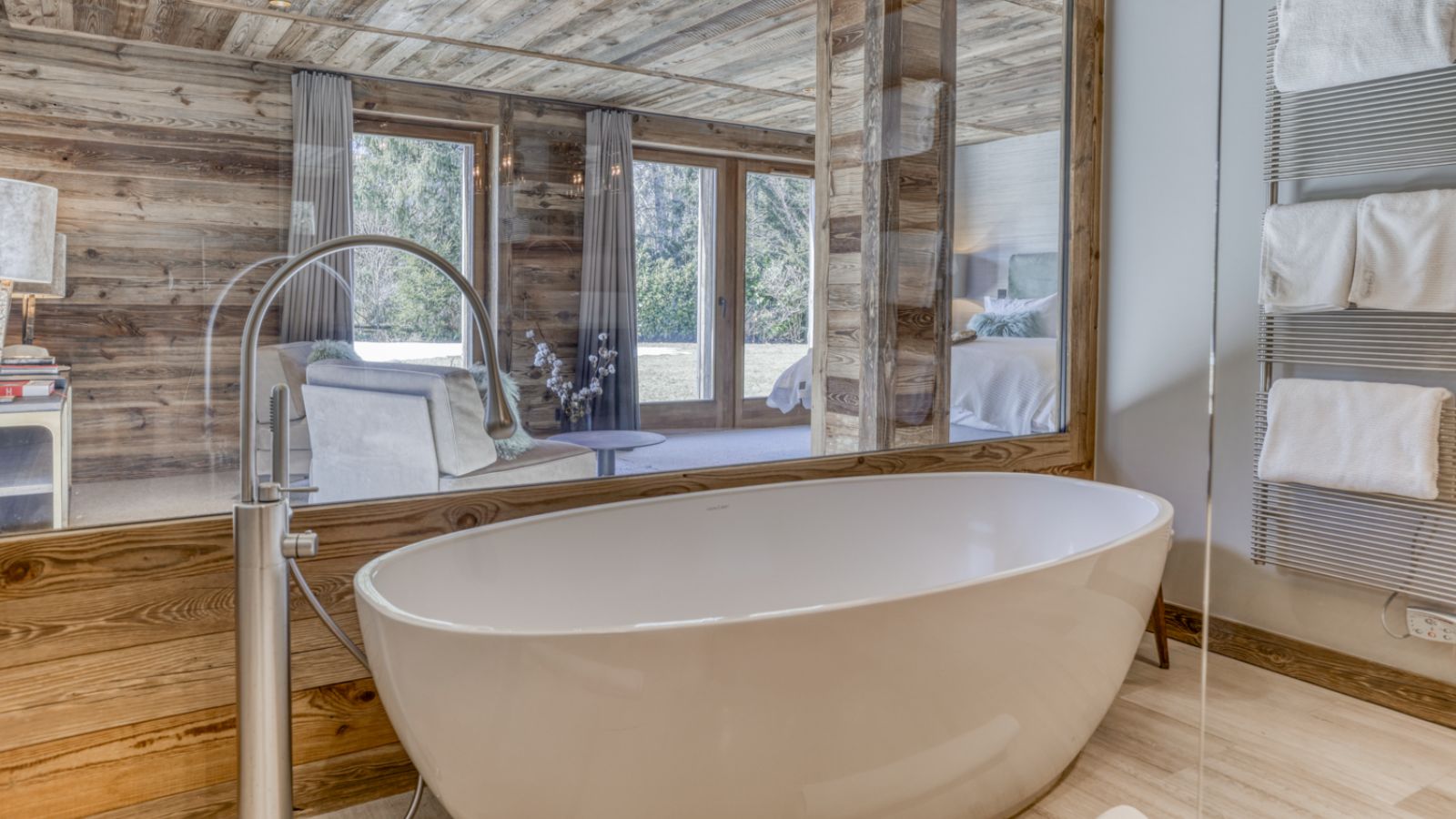 Luxury-Ski-Chalet-Megeve- ChaletL'Échappée-d'Arbois-Oxford-Ski-Company-Bathroom (9).jpg