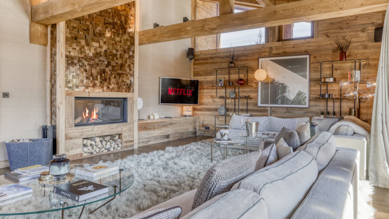 Luxury-Ski-Chalet-Megeve- ChaletL'Échappée-d'Arbois-Oxford-Ski-Company-Lounge.jpg