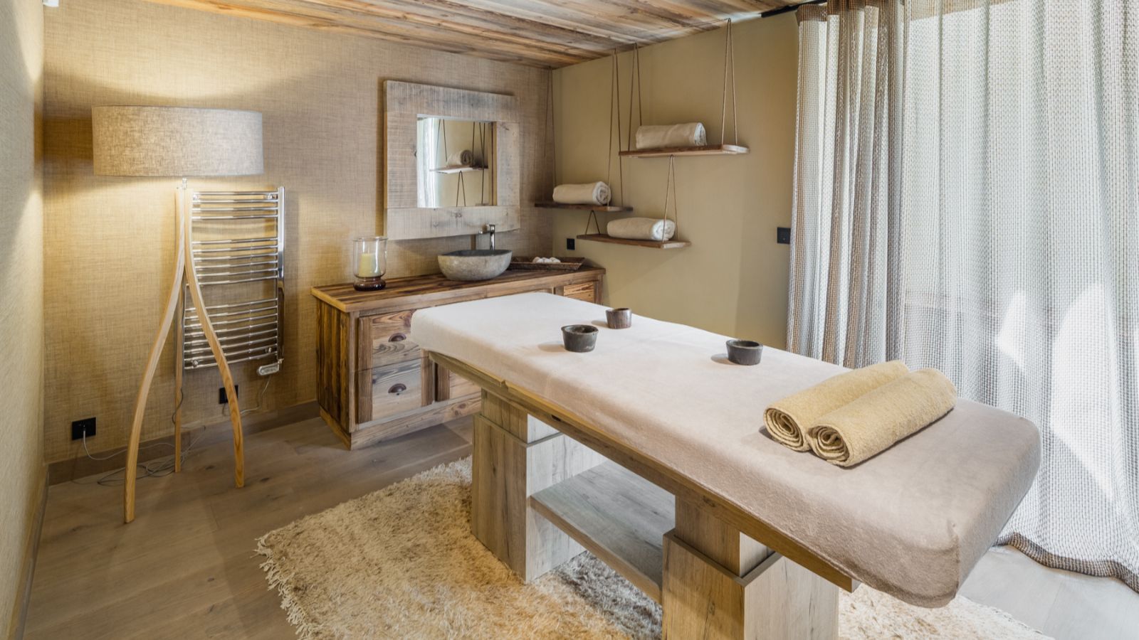 Luxury-Ski-Chalet-Megeve-Chalet-Karve-Oxford-Ski-Company-Wellness.jpg