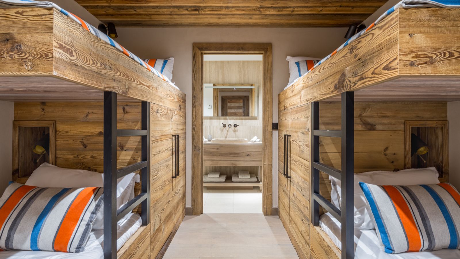 Luxury-Ski-Chalet-Megeve-Chalet-Karve-Oxford-Ski-Company-Bunk Room.jpg