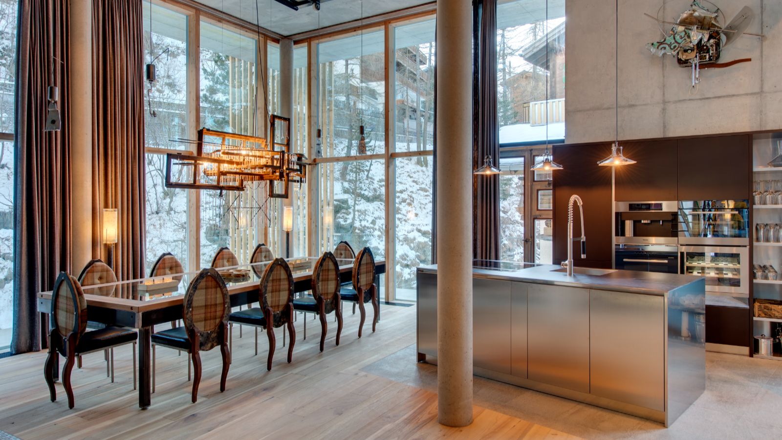 Luxury-Ski-BackstageLoft-Zermatt-Oxford-Ski-Company-Dining (2).jpg