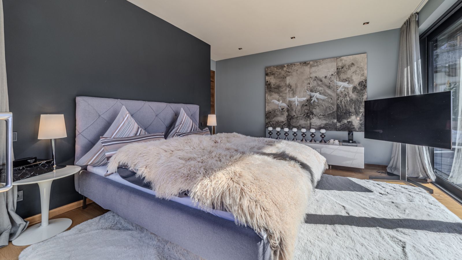 Luxury-Ski-Chalet-Kitzbuhel-Chalet-Materia-Oxford-Ski-Bedroom (19).jpg