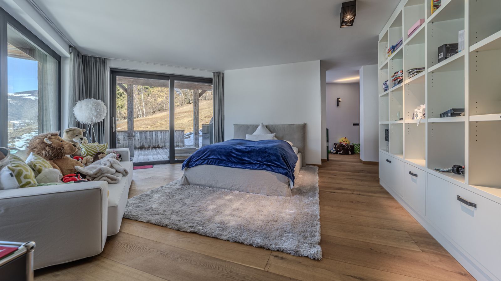 Luxury-Ski-Chalet-Kitzbuhel-Chalet-Materia-Oxford-Ski-Bedroom (21).jpg