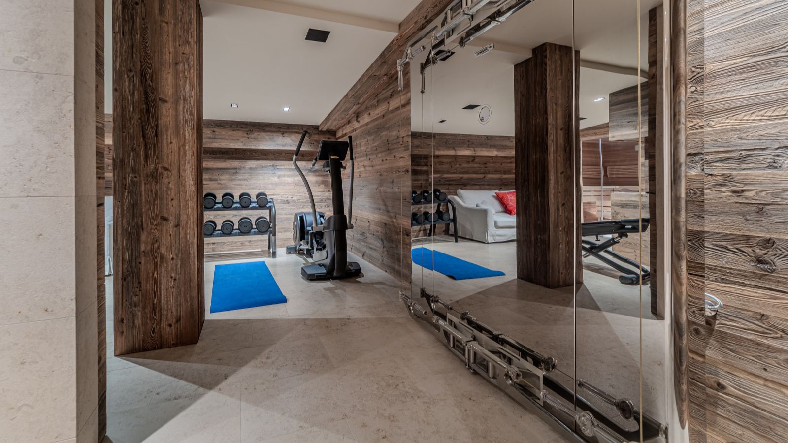 Luxury-Ski-Chalet-Kitzbuhel-Chalet-Materia-Oxford-Ski-Gym2.jpg