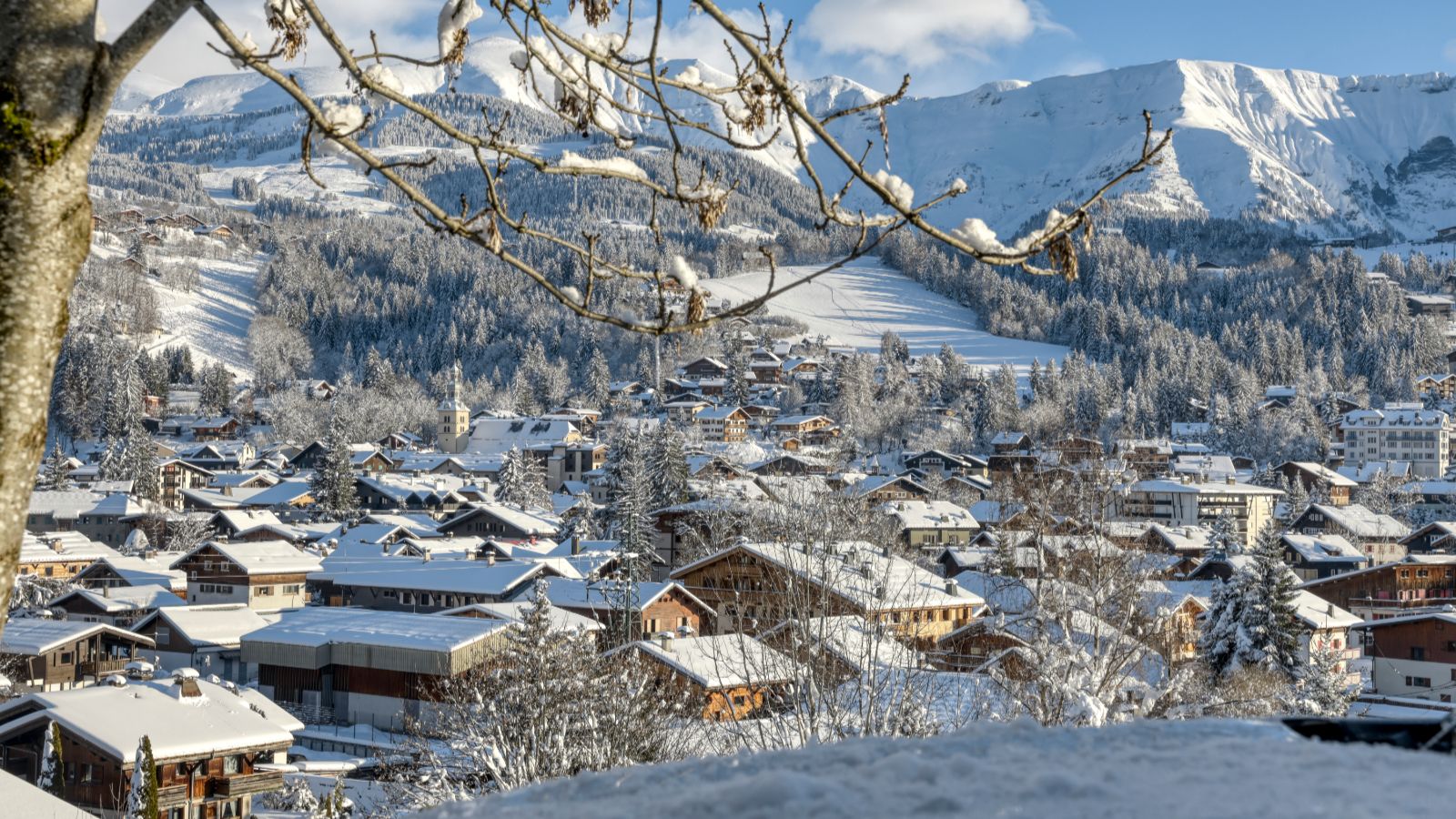 Luxury-Ski-Chalet-Eternel-Megeve-Oxford-Ski-Company=view.jpg