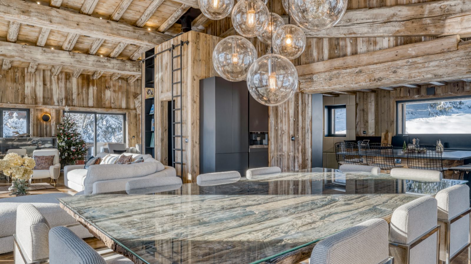 Luxury-Ski-Chalet-Eternel-Megeve-Oxford-Ski-Company-Dining (3).jpg