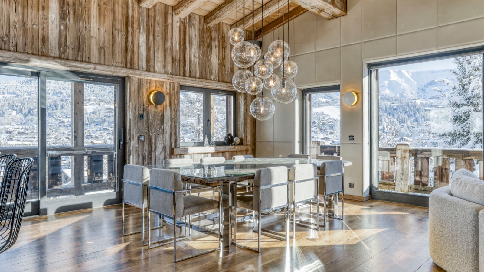 Luxury-Ski-Chalet-Eternel-Megeve-Oxford-Ski-Company-Dining.jpg