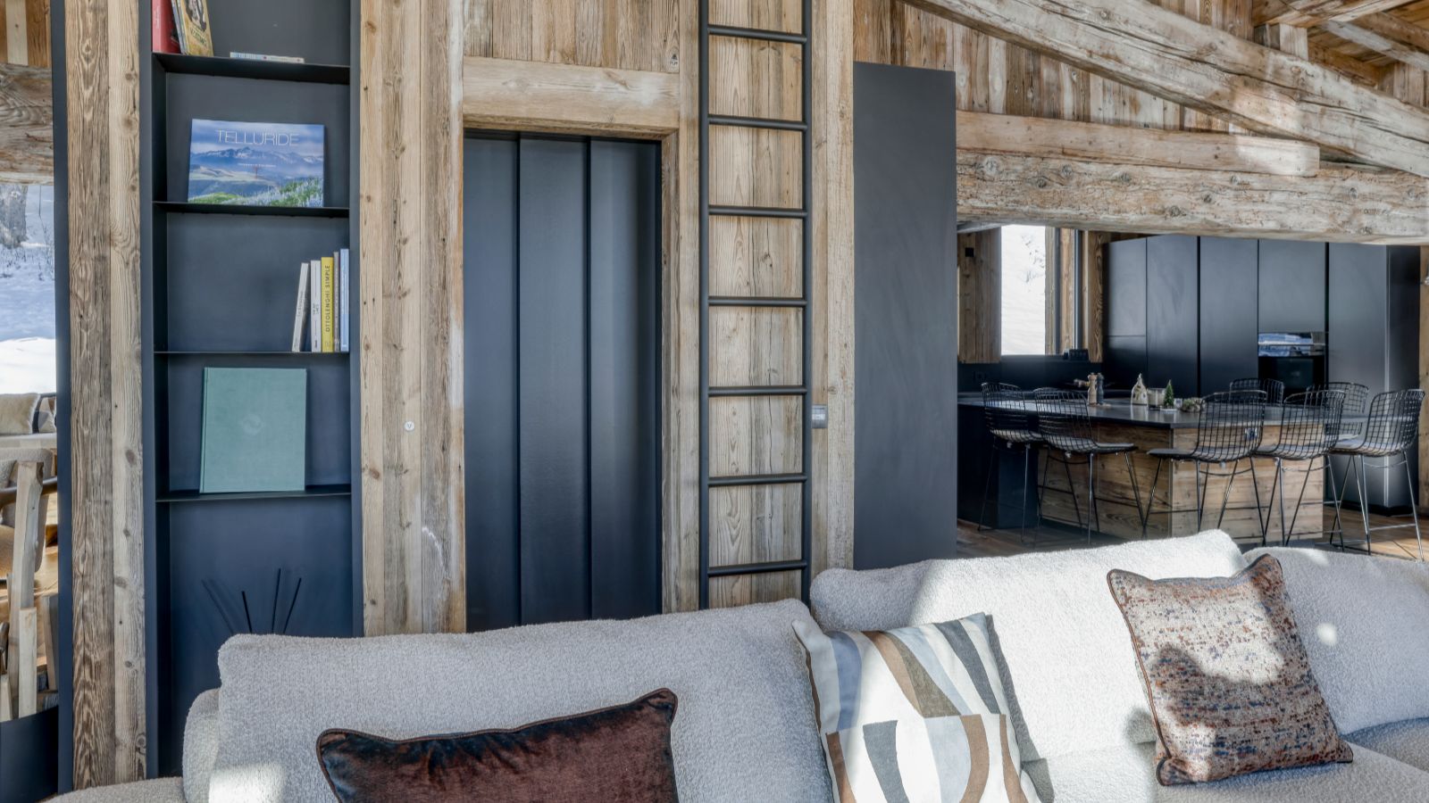 Luxury-Ski-Chalet-Eternel-Megeve-Oxford-Ski-Company-Living.jpg