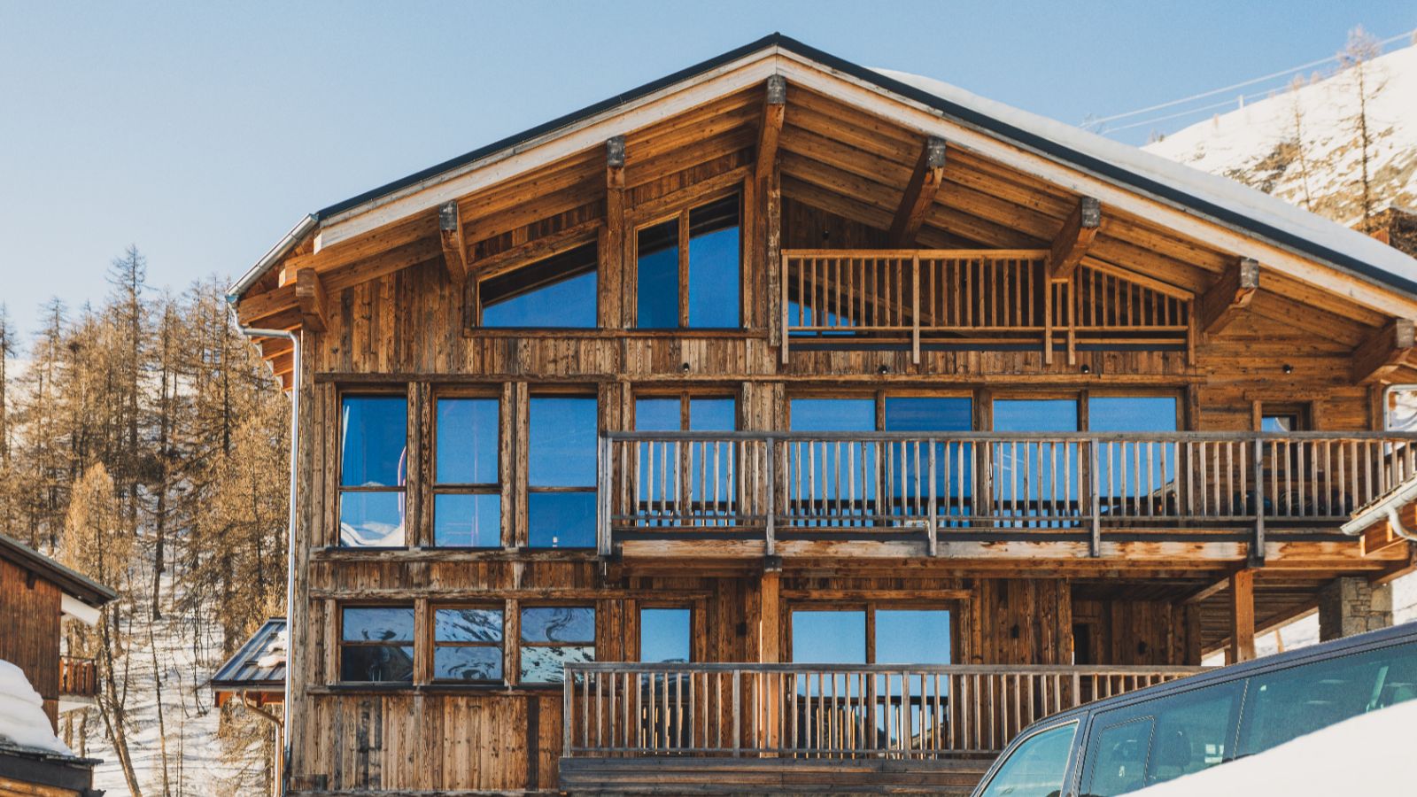 Luxury-Ski-Tignes-Chalet-Monts-Oxford-Ski-Company-Chalet.jpg