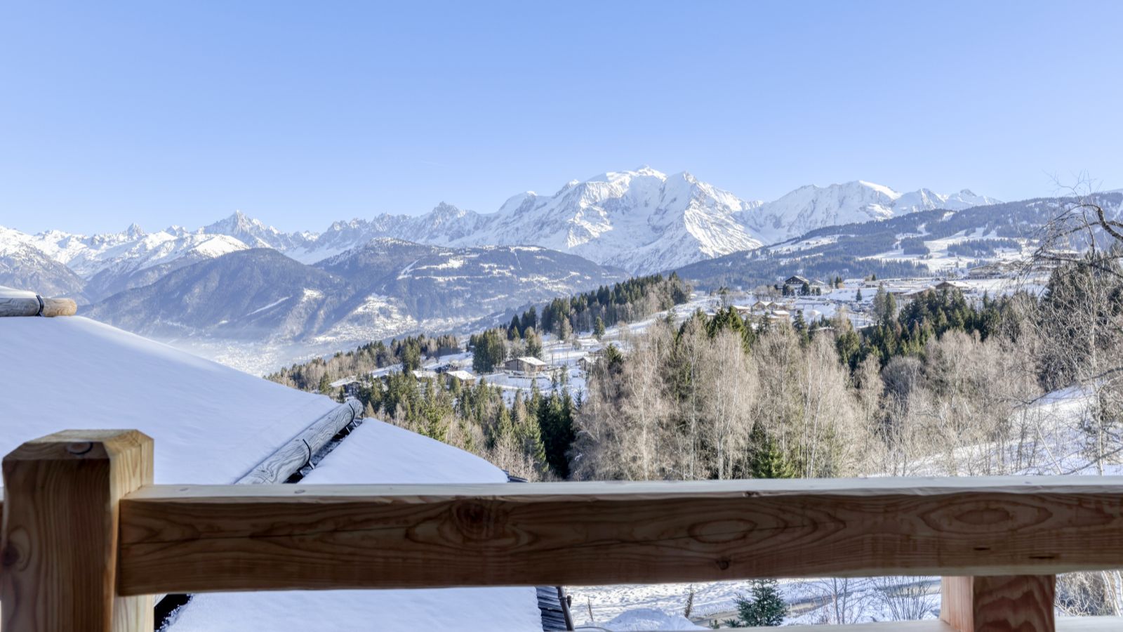 Luxury-Ski-Megeve-Chalet-Vernay-OSC- View.jpg