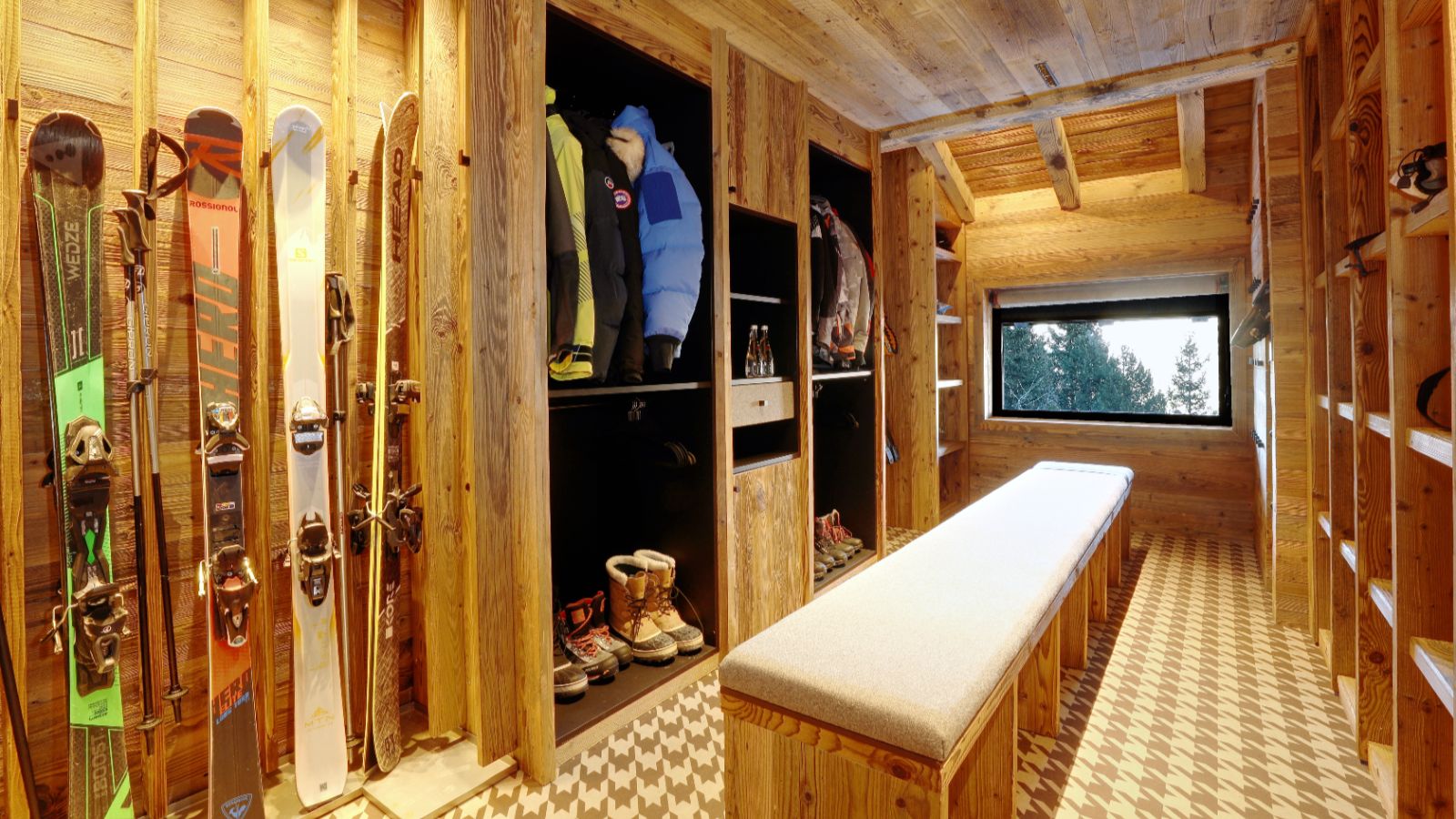 Luxury-Ski-Chalet-Courchevel-1850-Chalet-Le-1850-Oxford-Ski-Ski-Room.jpeg